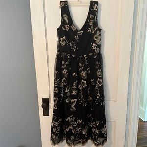 SLNY black and cream floral lace dress sleeveless
